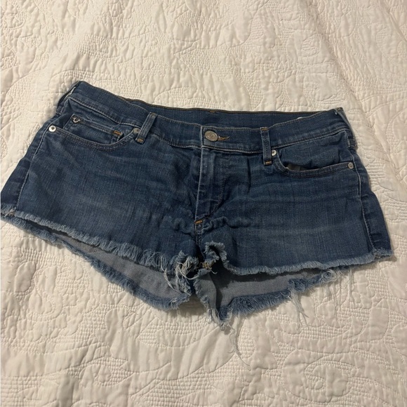 True Religion Blue Jean Shorts Frayed Hem Vintage Look - Picture 2 of 7